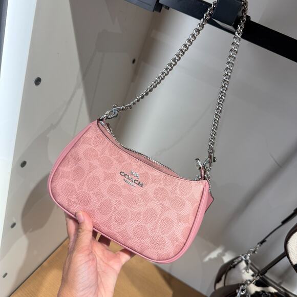 Last 1 ‼️Coach Teri Mini Crossbody Bag Signature Canvas CW323 Dusty Pink - Picture 3 of 13